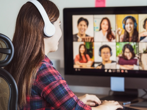 lg_female_student_Zoom.jpg